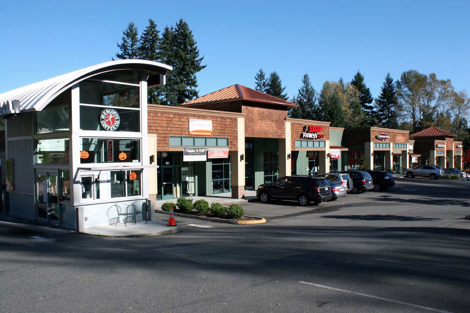 Hilltop Center: 15610 Woodinville -Duvall Road, Woodinville, WA 98072